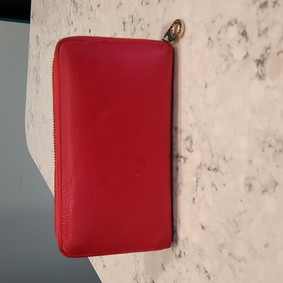 Marc By Marc Jacobs Classic Q Slim Zip Around Wallet Red Leather - Picture 2 of 14